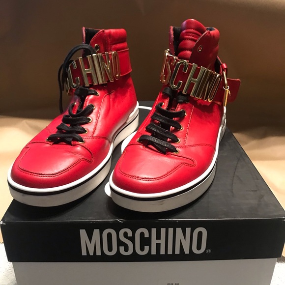 mens moschino shoes